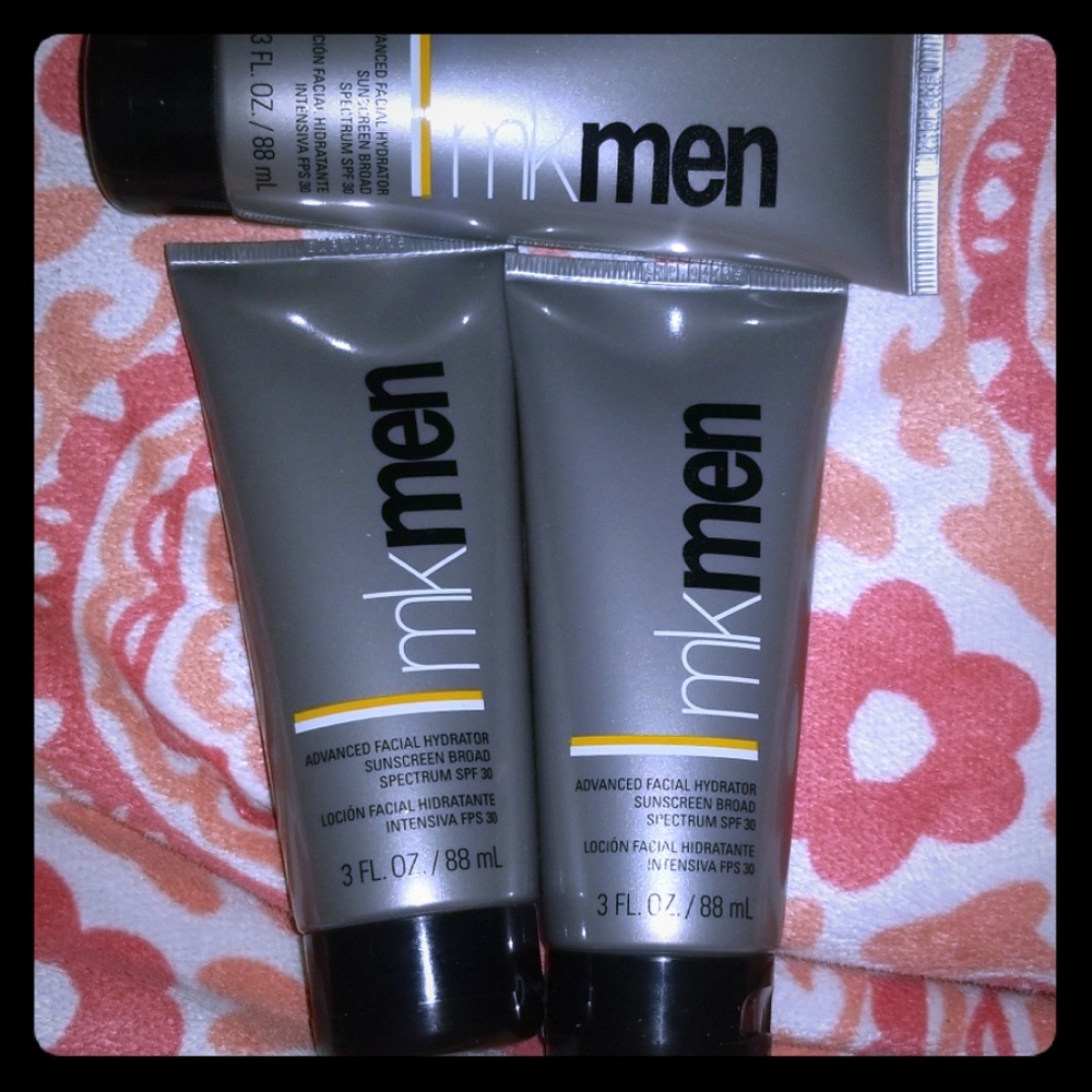 Men's Advanced Facial Hydrator SPF30 by Mary Kay